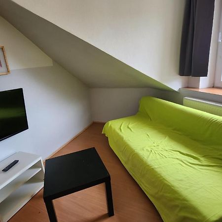 Moderne Studio Apartments Und 120Qm Wohnungen In Oberhausen, Ideal Fuer Geschaeftsreisende Und Monteure Oberhausen  Exterior foto