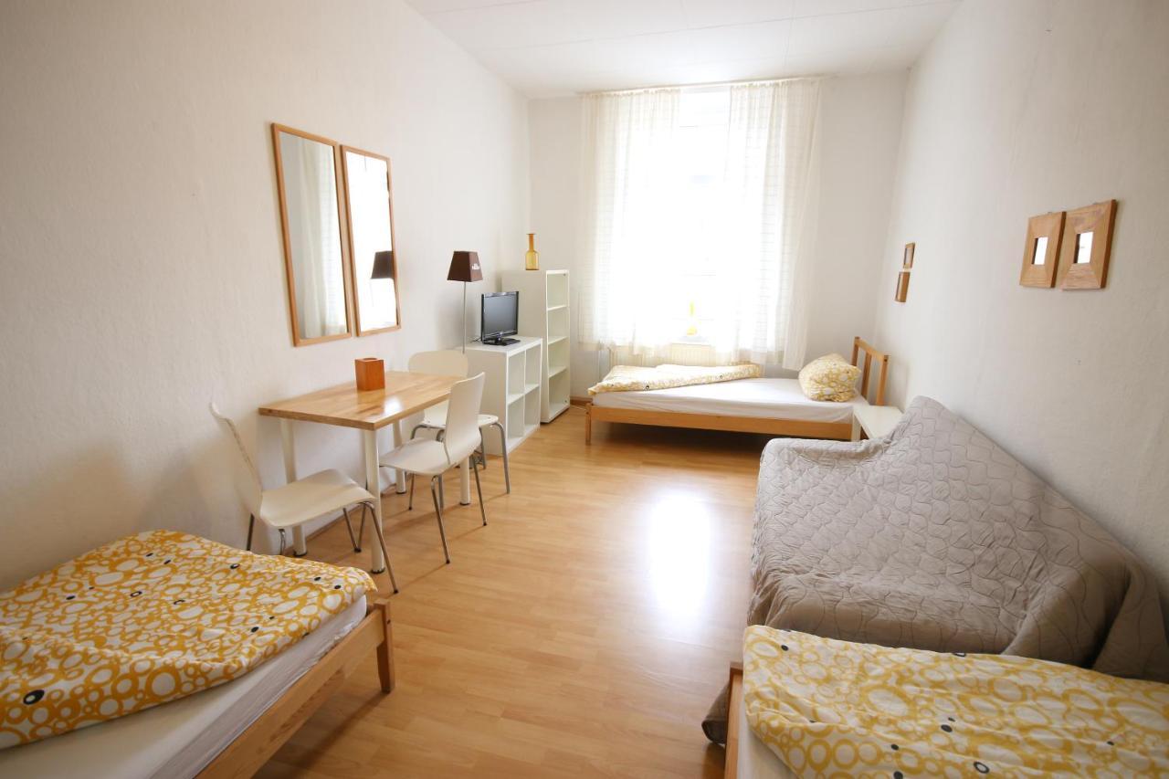 Moderne Studio Apartments Und 120Qm Wohnungen In Oberhausen, Ideal Fuer Geschaeftsreisende Und Monteure Oberhausen  Exterior foto