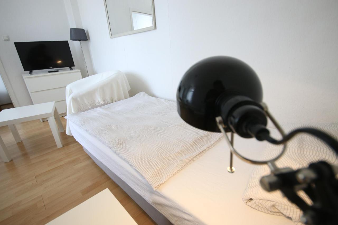 Moderne Studio Apartments Und 120Qm Wohnungen In Oberhausen, Ideal Fuer Geschaeftsreisende Und Monteure Exterior foto