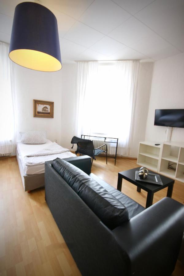Moderne Studio Apartments Und 120Qm Wohnungen In Oberhausen, Ideal Fuer Geschaeftsreisende Und Monteure Exterior foto